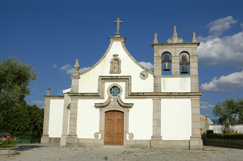 Igreja Paroquial Travancinha