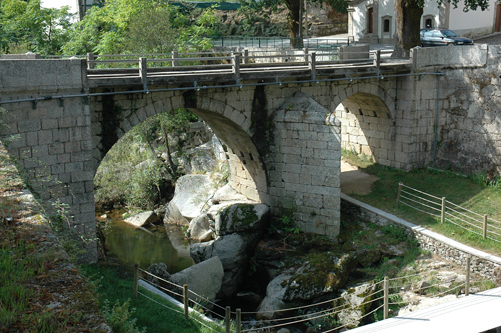 Ponte Medieval da Senhora do Desterro